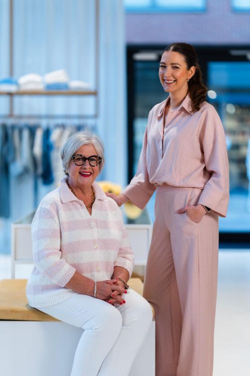 Anne Claire Broek roze  (D1701/055) - Corylie (Roeselare)