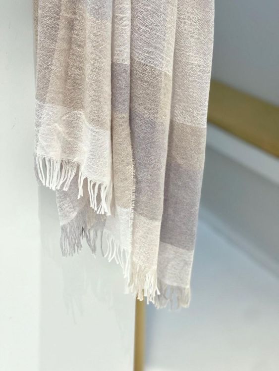 D'exterior Sjaal Beige  (61985/7) - Corylie (Roeselare)