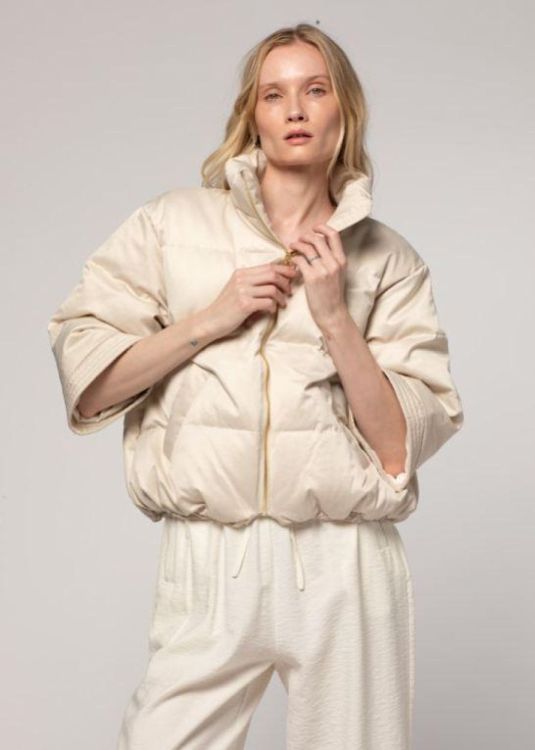 Max & Moi Vest Ecru  (E26Dalia/E26White) - Corylie (Roeselare)