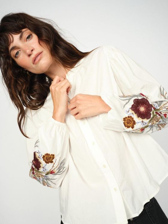 Mos Mosh Bloes Wit  (173700/180) - Corylie (Roeselare)