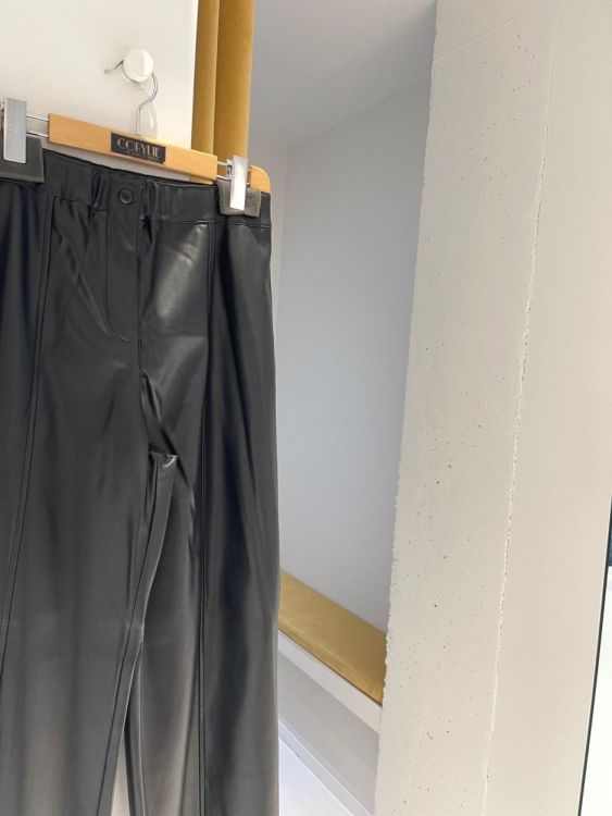 Nenette Broek zwart  (Emy/0700) - Corylie (Roeselare)