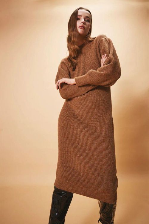 Nenette Kleed Camel  (Tanya/2108) - Corylie (Roeselare)