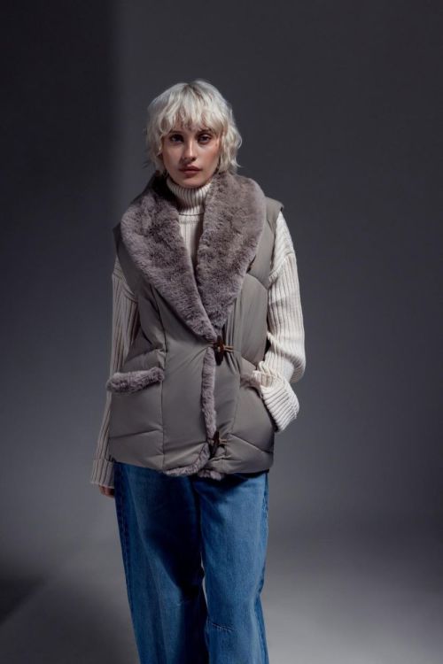 Urbancode Vest kaki  (BJ20104/sage) - Corylie (Roeselare)
